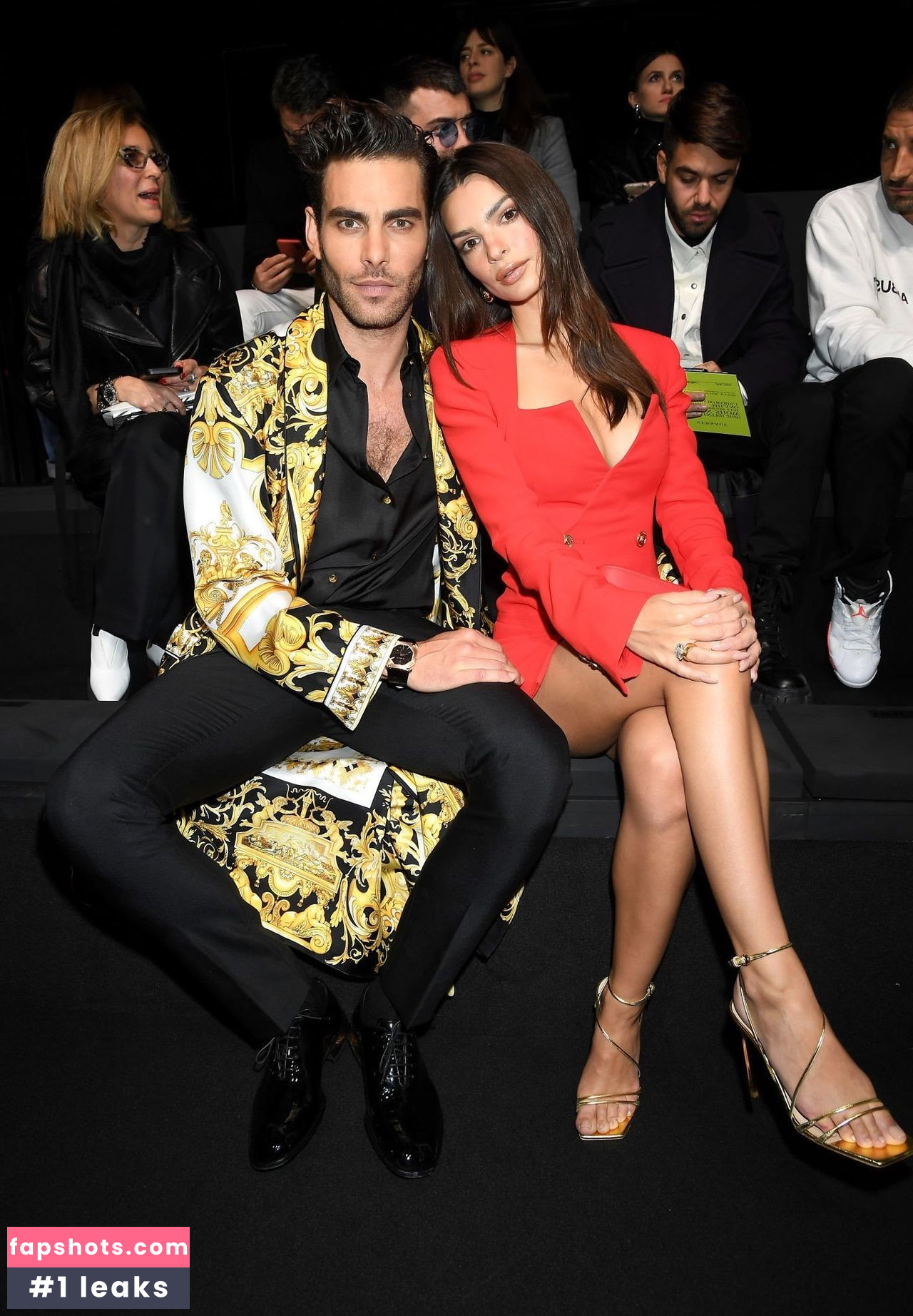 Emily Ratajkowski gallery photo #5751