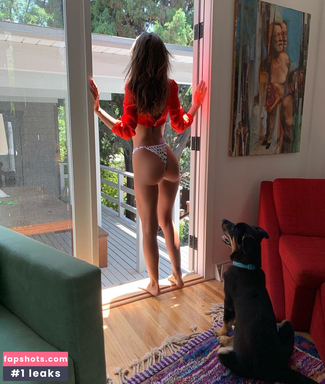Emily Ratajkowski gallery photo #6164