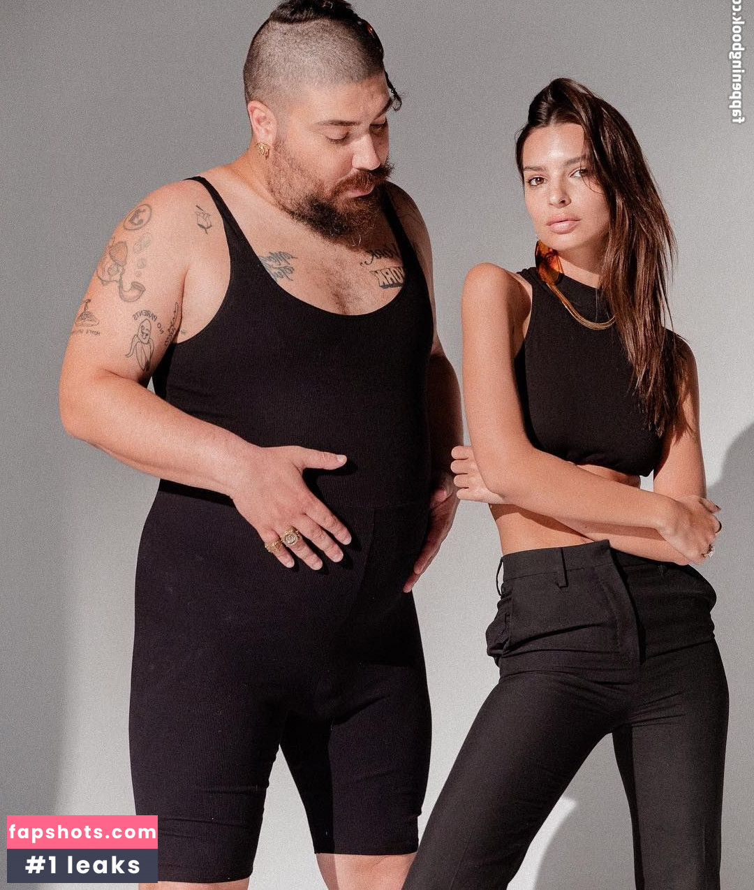 Emily Ratajkowski gallery photo #6371