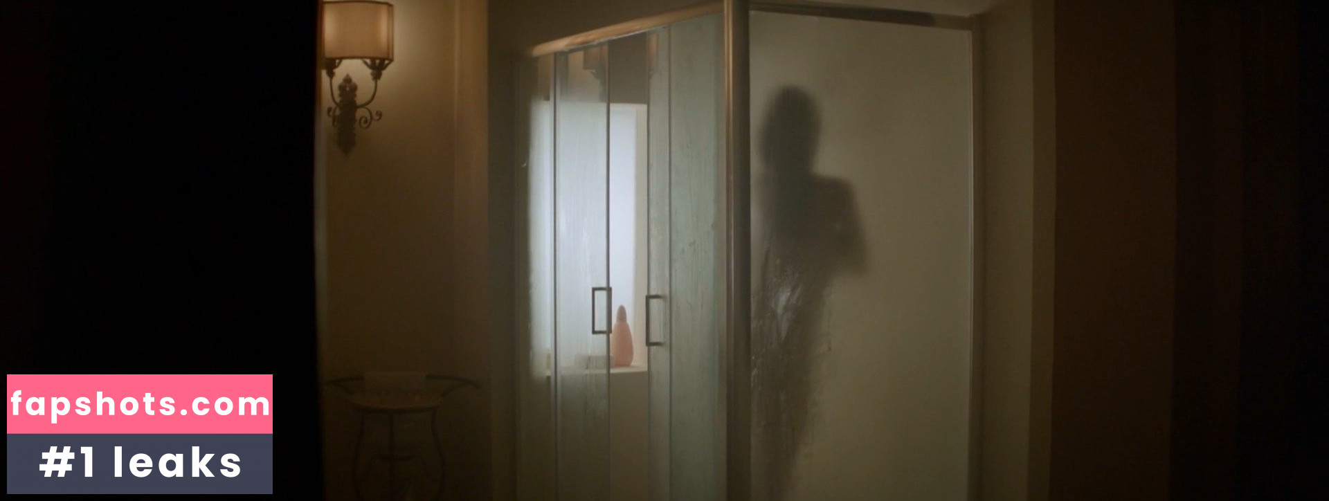 Emily Ratajkowski gallery photo #6453