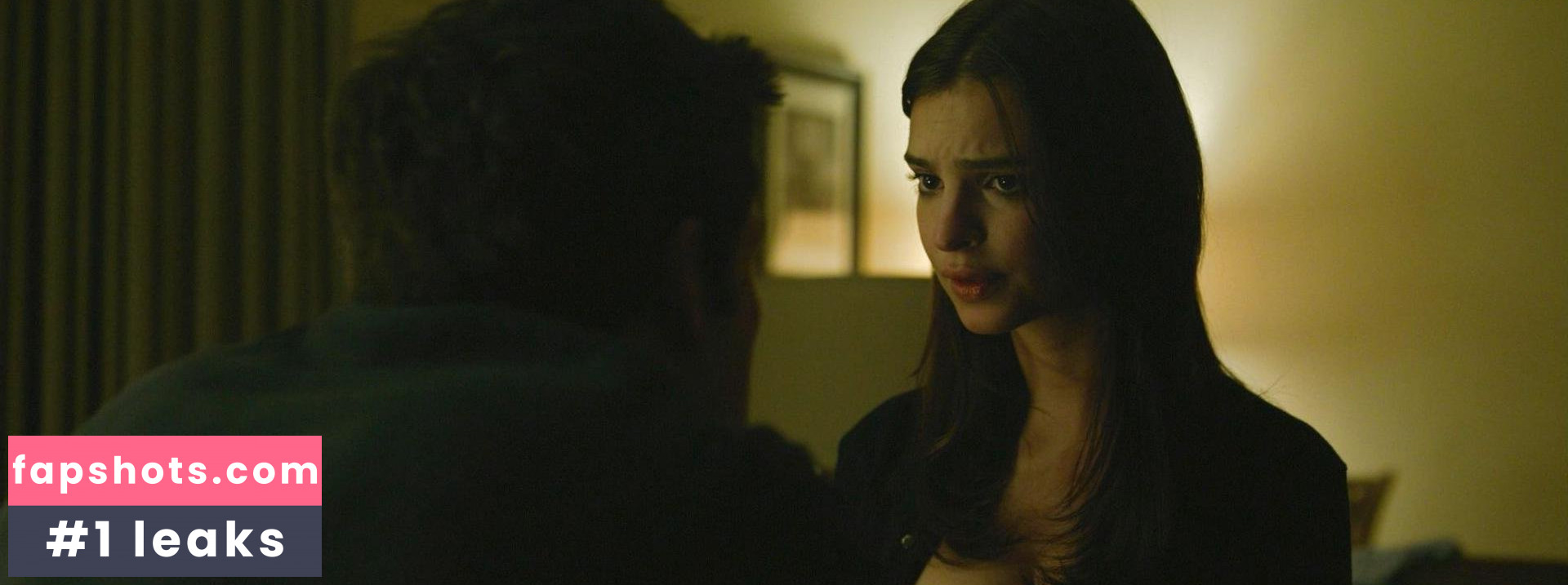 Emily Ratajkowski gallery photo #6480