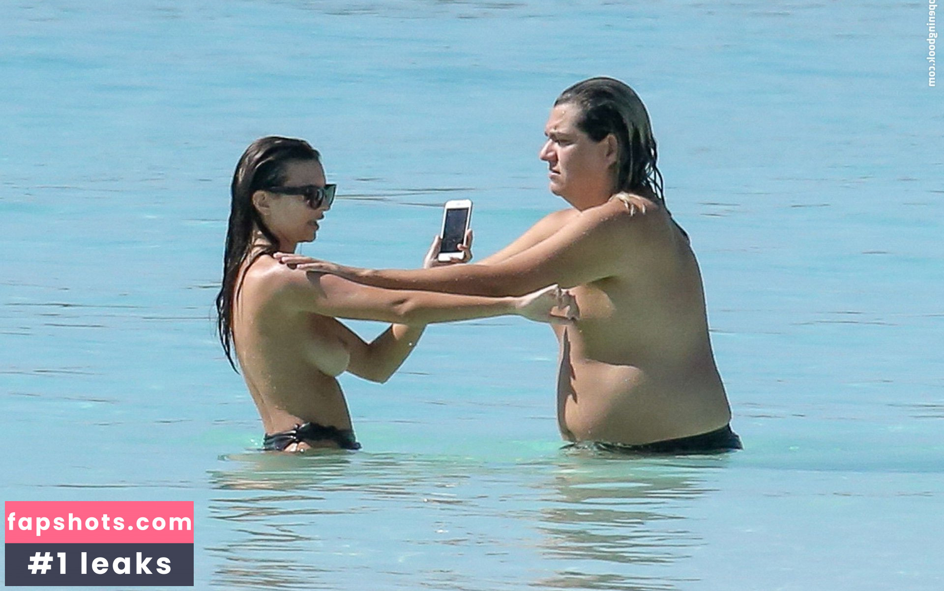 Emily Ratajkowski gallery photo #6739