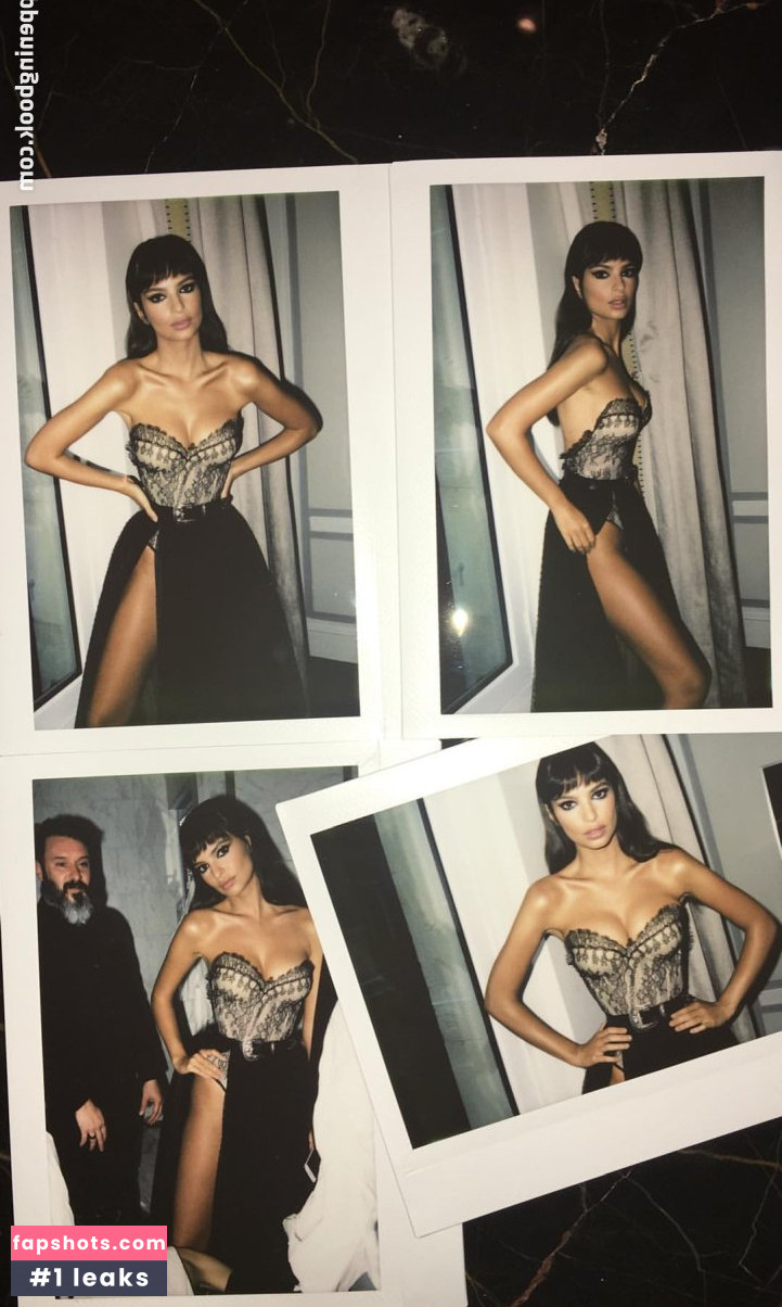 Emily Ratajkowski gallery photo #6952