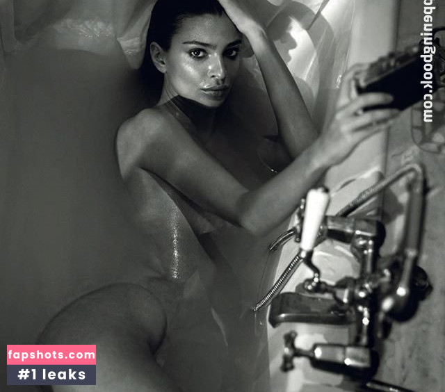 Emily Ratajkowski gallery photo #7118