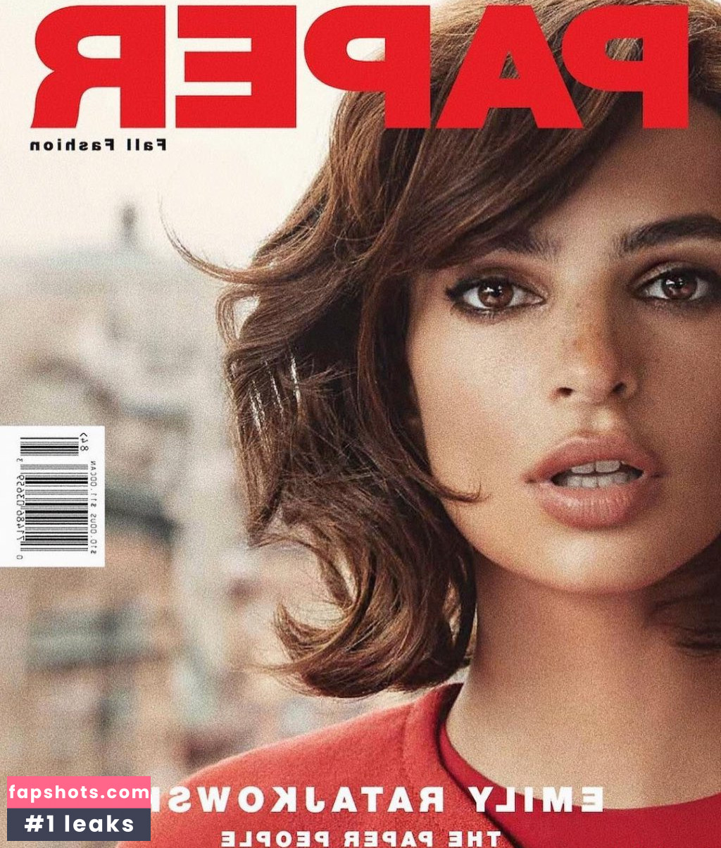 Emily Ratajkowski gallery photo #7468