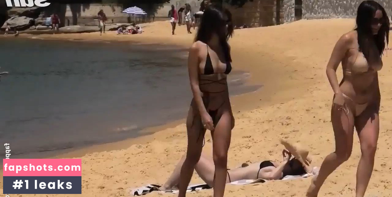 Emily Ratajkowski gallery photo #7545