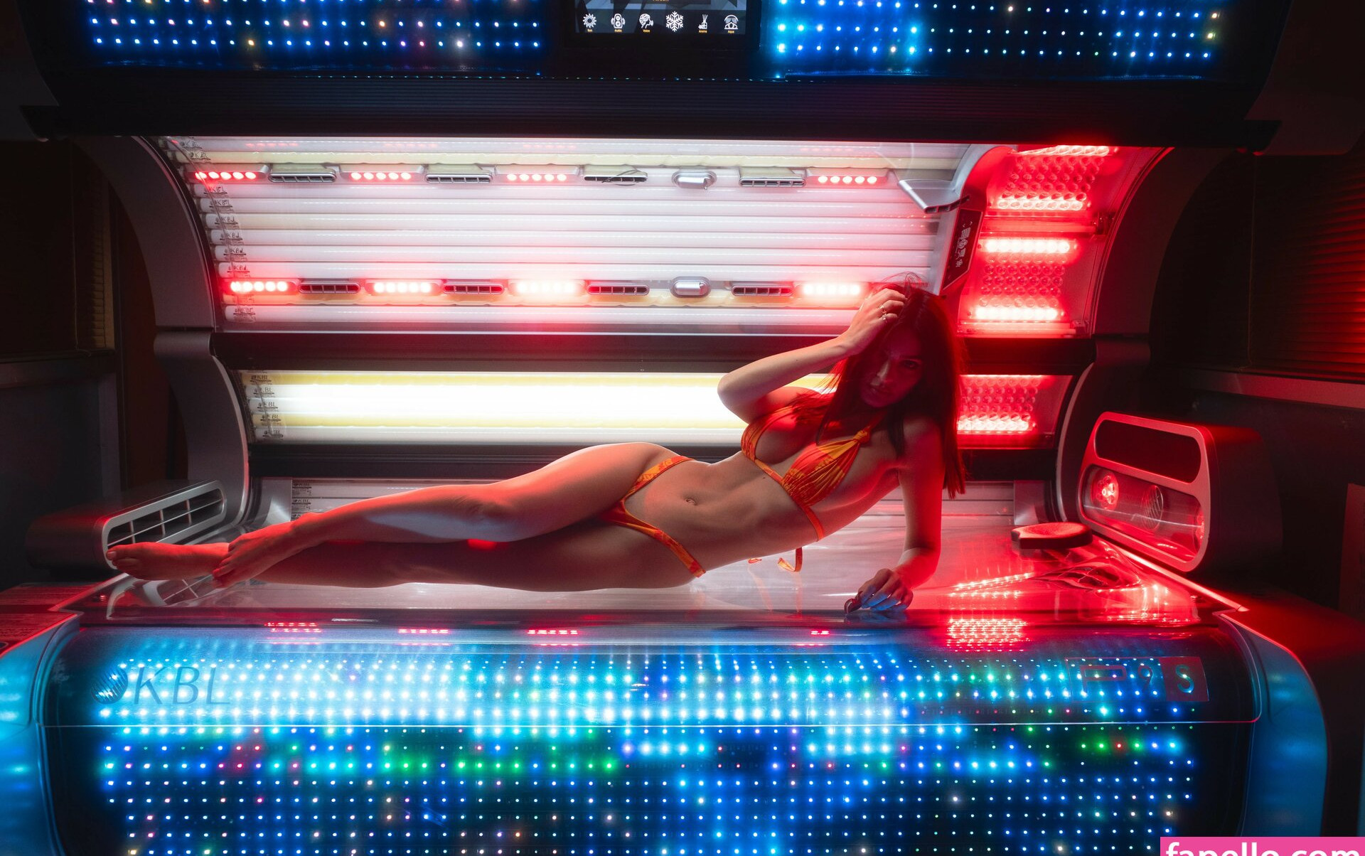 emily-ratajkowski gallery photo #2026