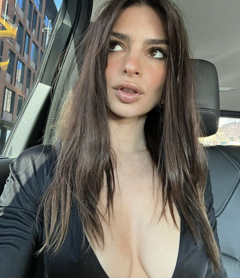 emily-ratajkowski gallery photo #6252