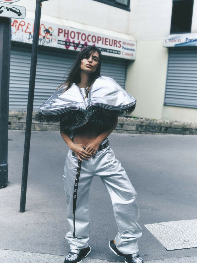 emily-ratajkowski gallery photo #6337