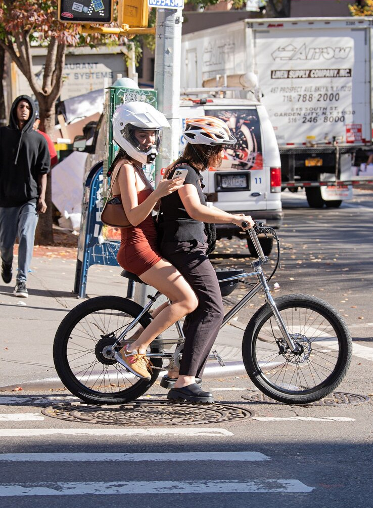 emily-ratajkowski gallery photo #6339