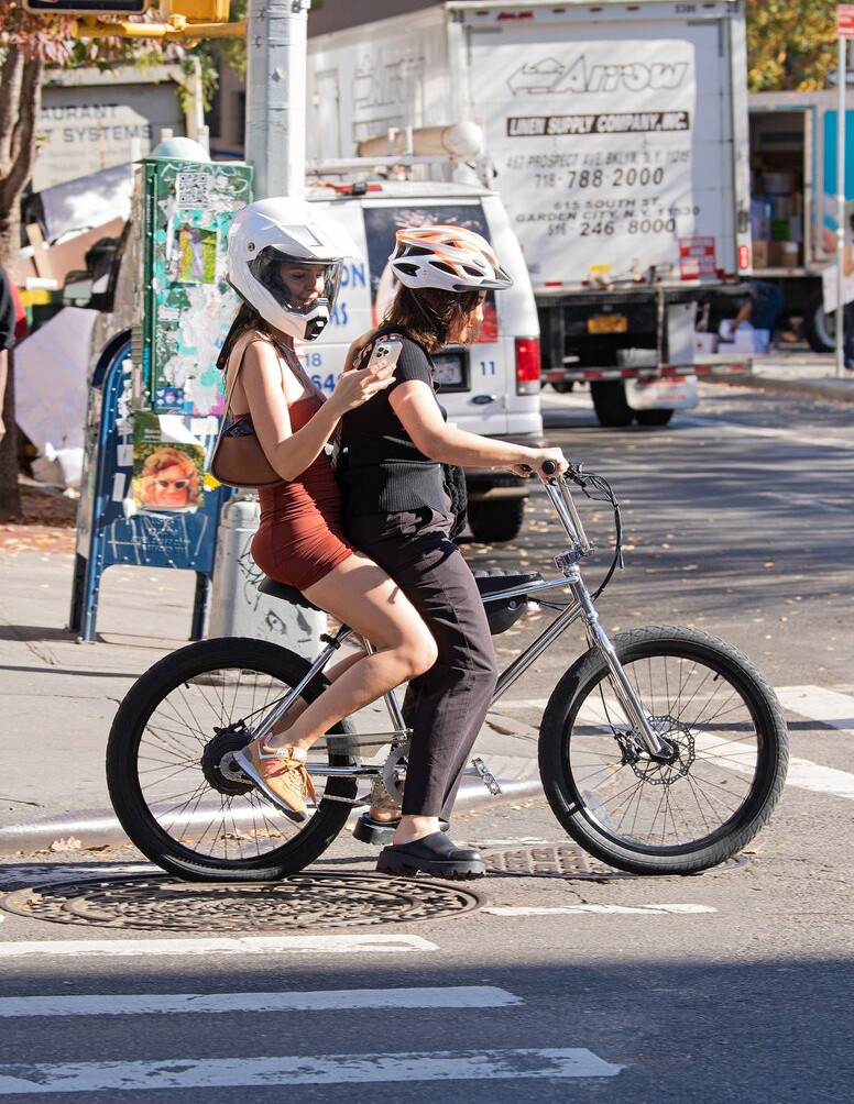 emily-ratajkowski gallery photo #6341