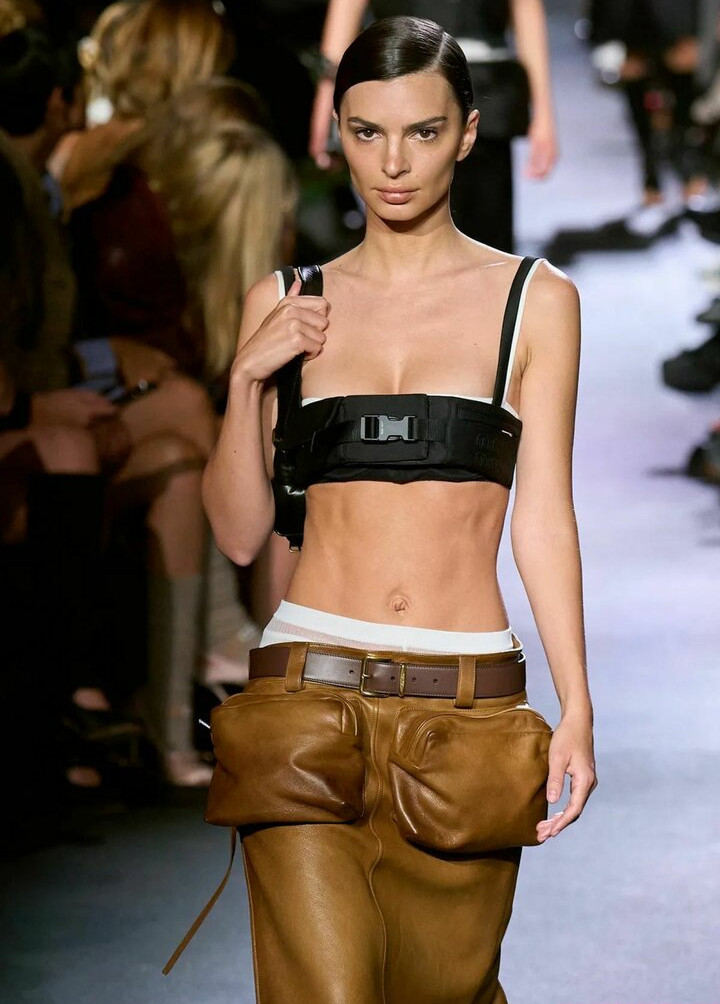 emily-ratajkowski gallery photo #6347