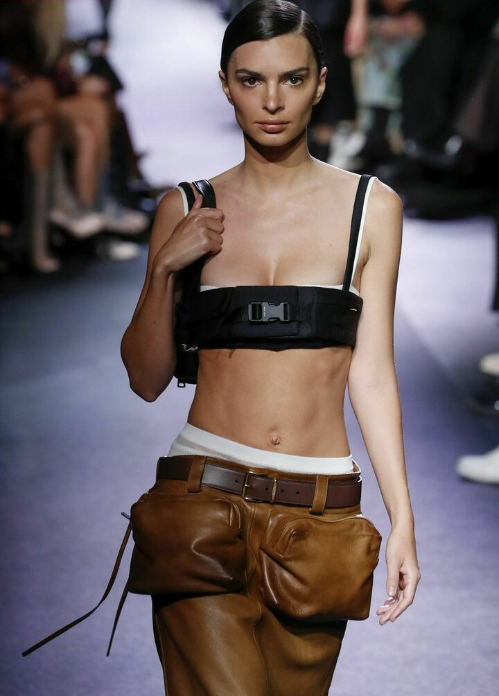 emily-ratajkowski gallery photo #6349