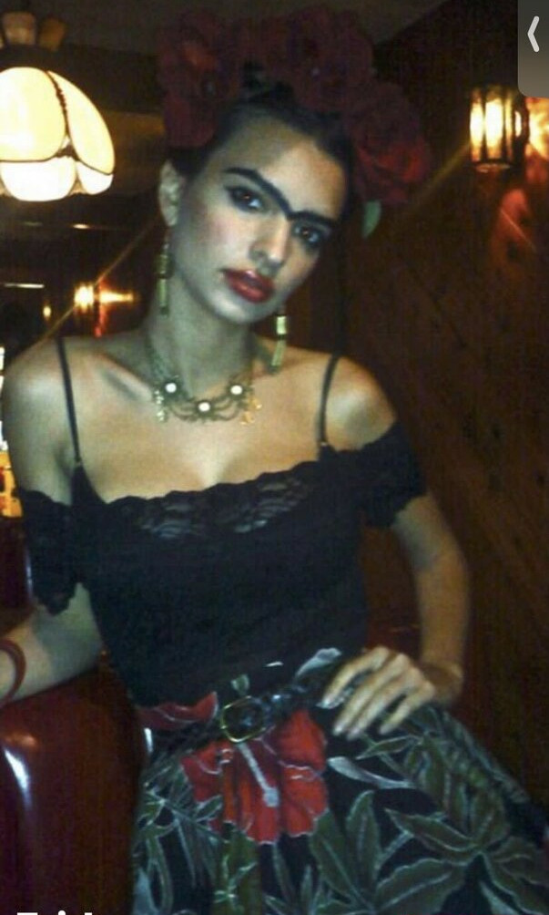 emily-ratajkowski gallery photo #6358