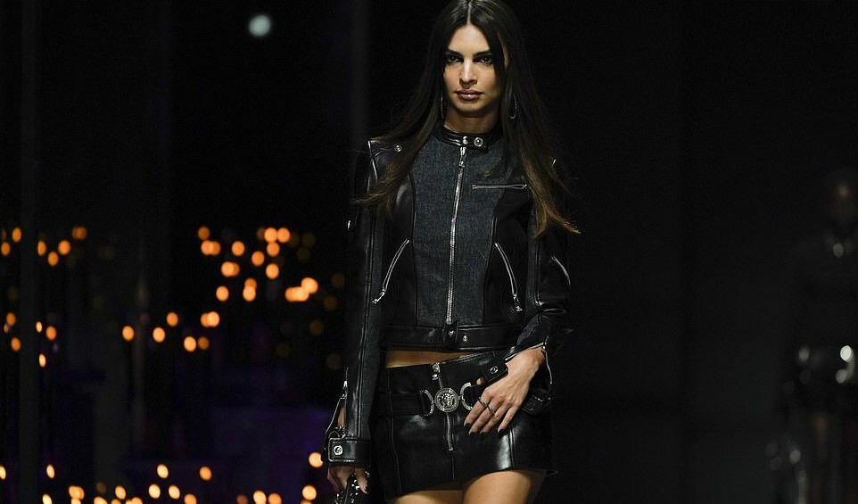 emily-ratajkowski gallery photo #6399