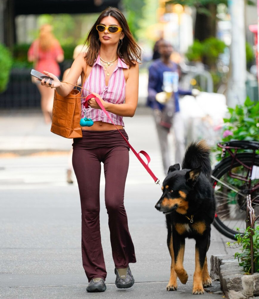 emily-ratajkowski gallery photo #643