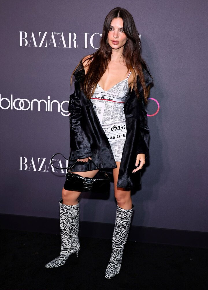 emily-ratajkowski gallery photo #6422