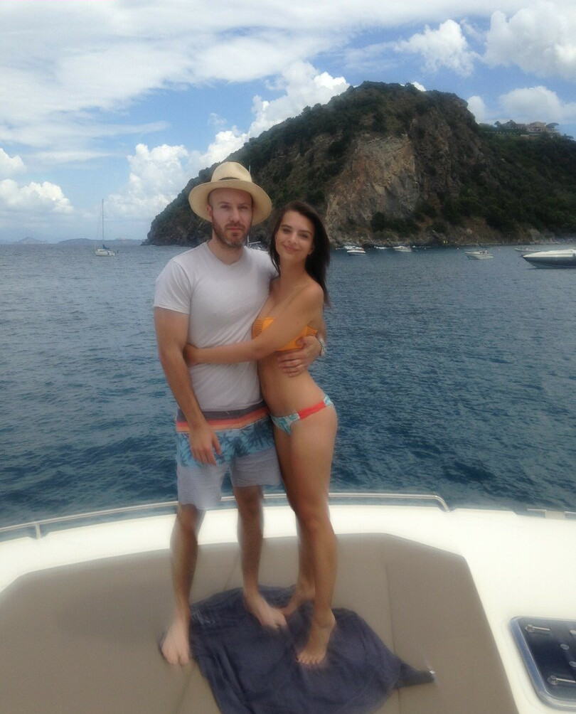 emily-ratajkowski gallery photo #6562