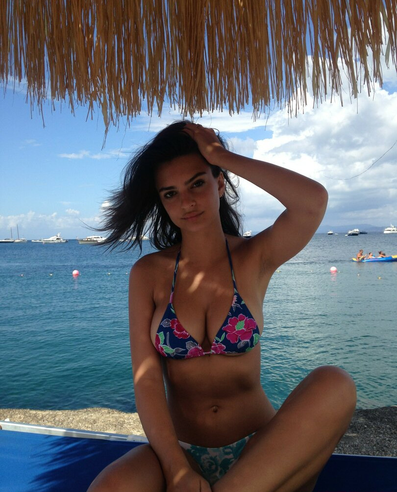 emily-ratajkowski gallery photo #6573