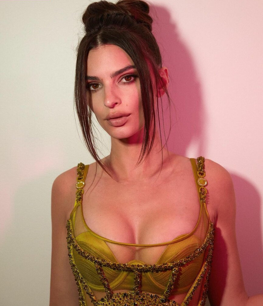 emily-ratajkowski gallery photo #7020