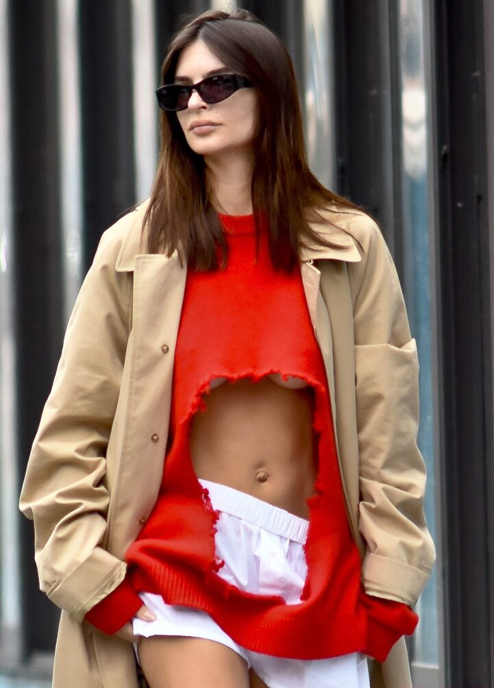 emily-ratajkowski gallery photo #927