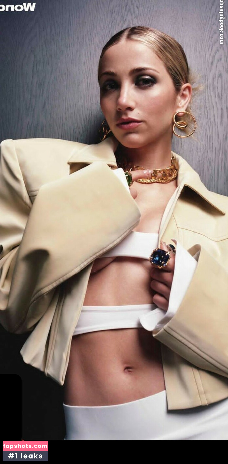 Emily Rudd gallery photo #26