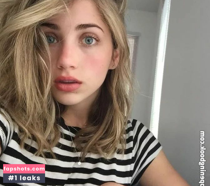 Emily Rudd gallery photo #70