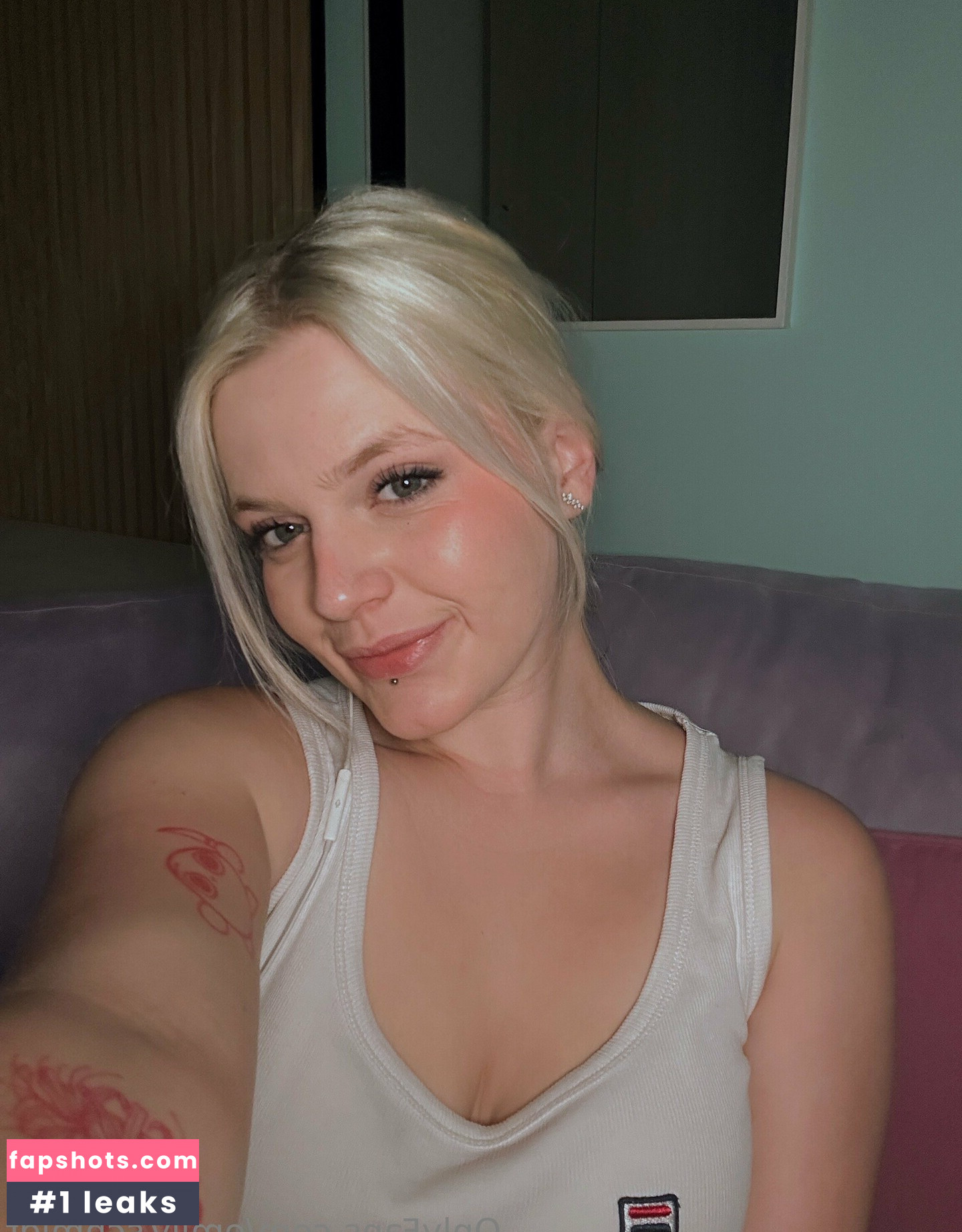 emily.schwarz gallery photo #12