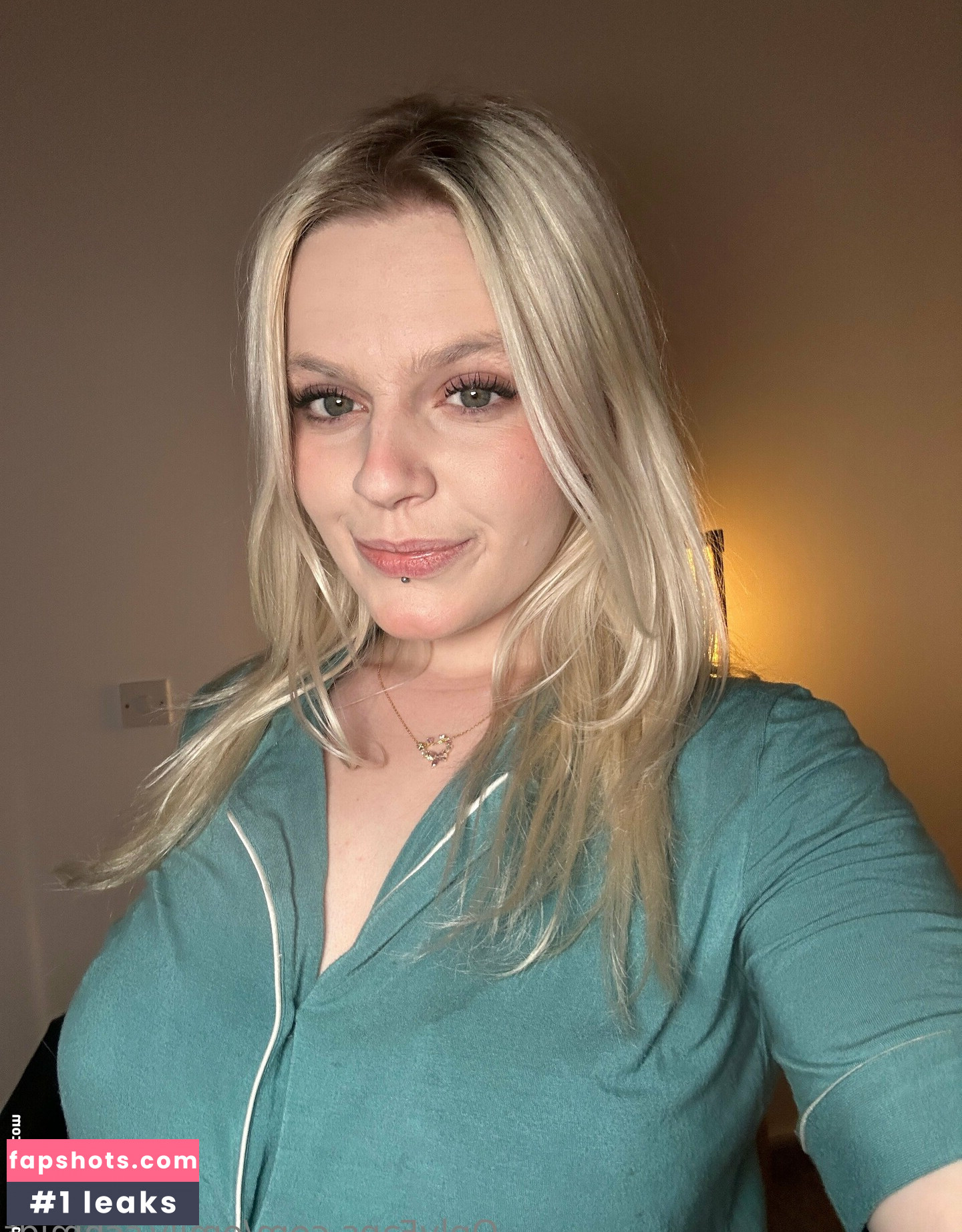 emily.schwarz gallery photo #17