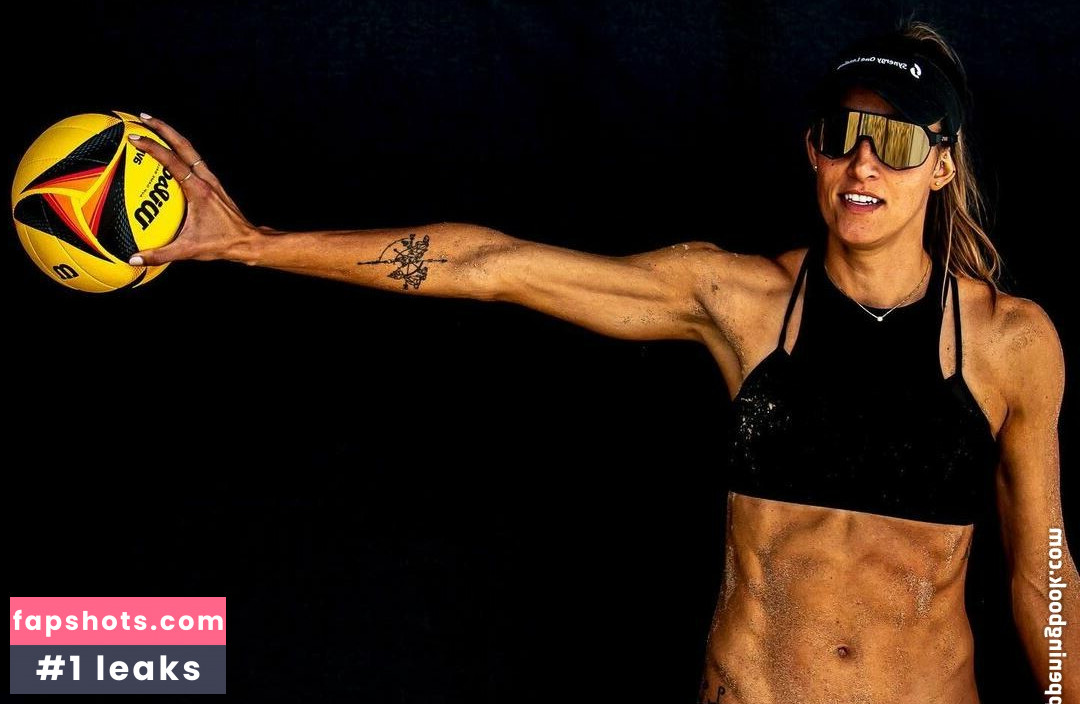 Emily Stockman Nude Leaks OnlyFans Photos #11 - LeakJerk