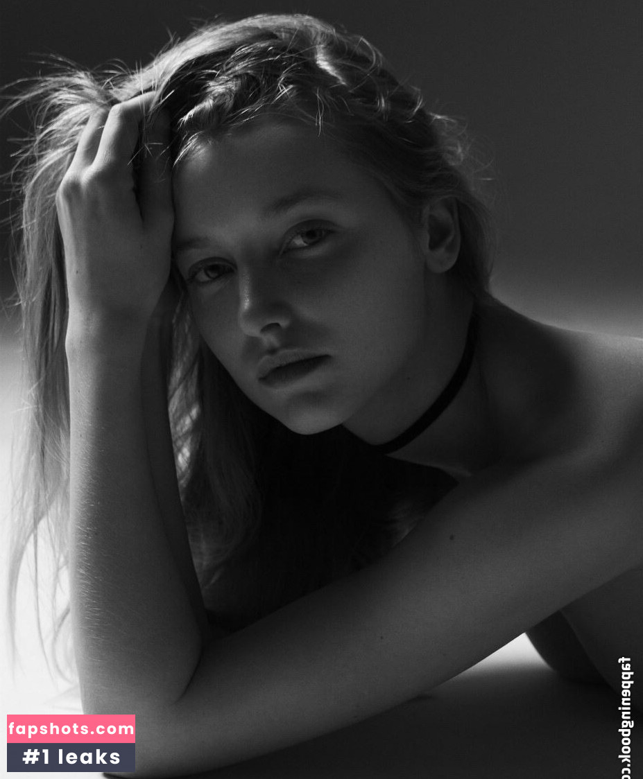 Emily Van Raay Nahé úniky fotek pouze od fanoušků #4 - Fapshots