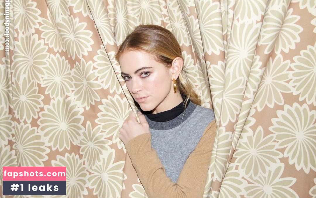 Emily Wickersham Nude Leaks OnlyFans Photos #8 - LeakJerk