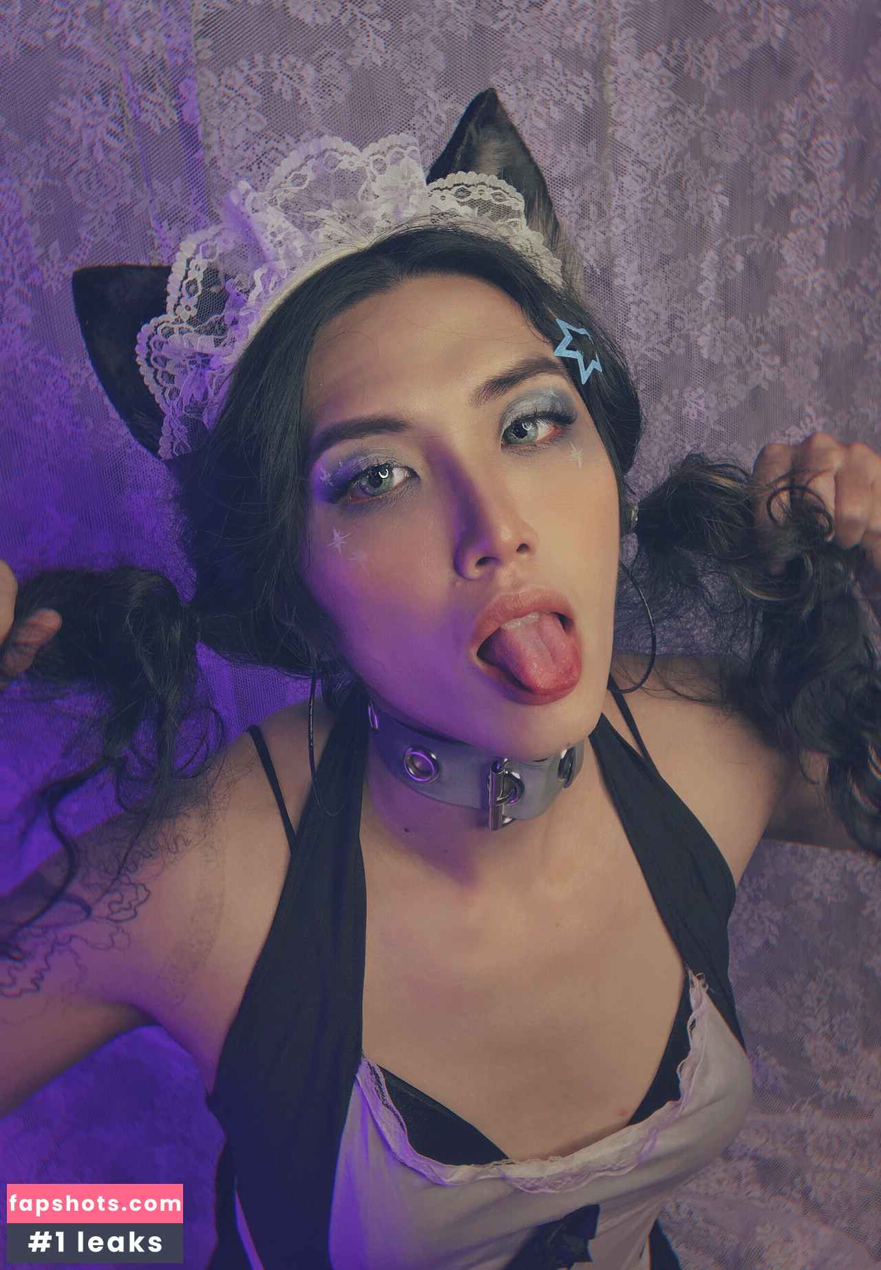 Emily Yunicorn gallery photo #2