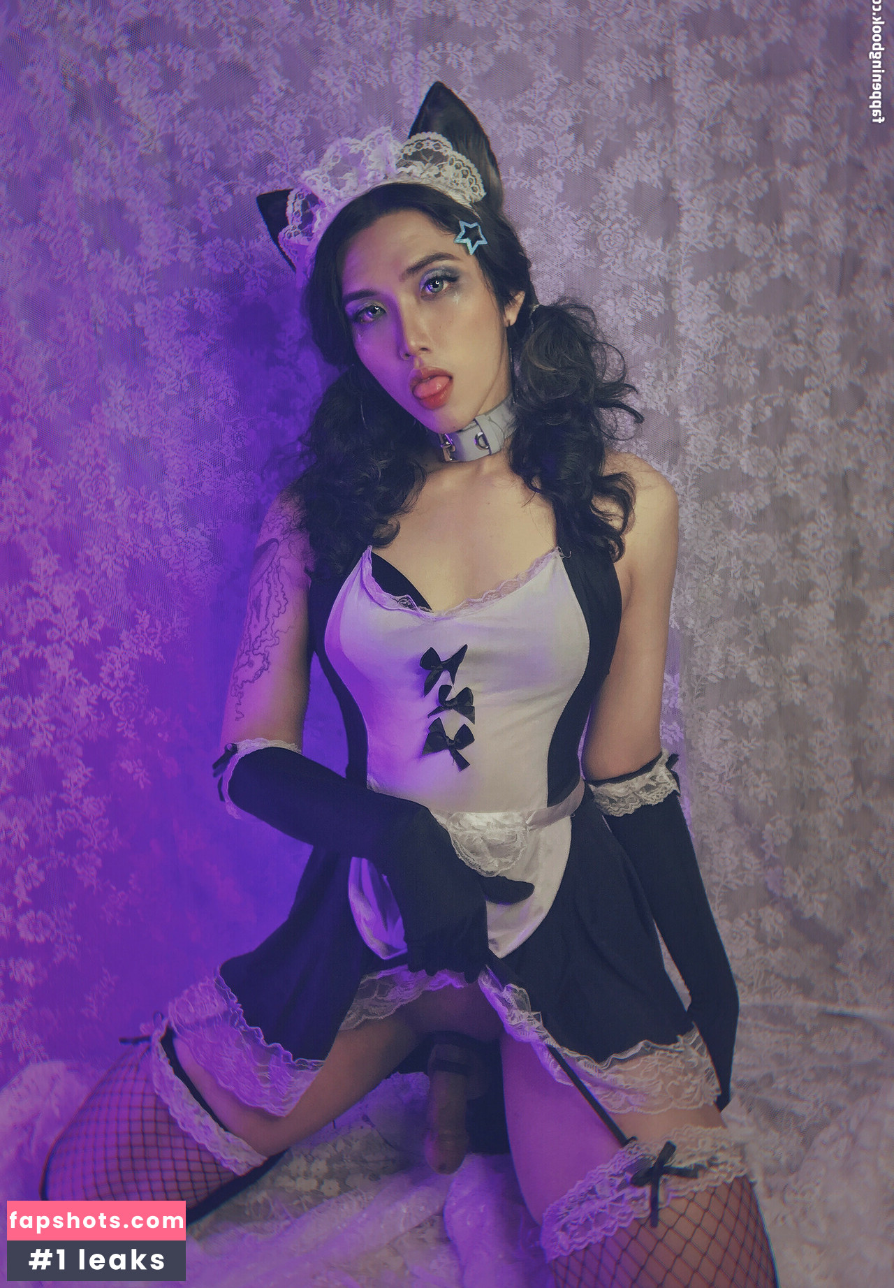 Emily Yunicorn gallery photo #15