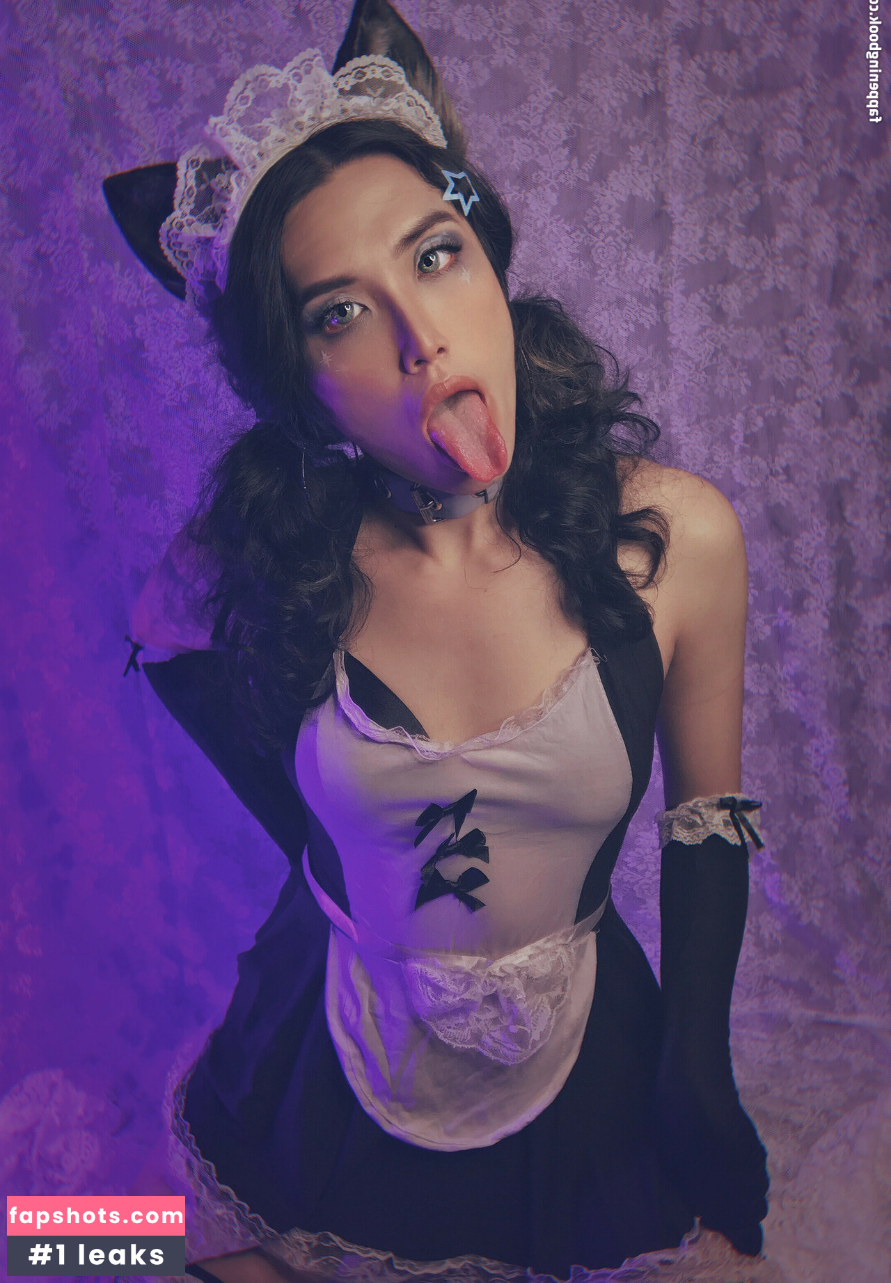 Emily Yunicorn gallery photo #20