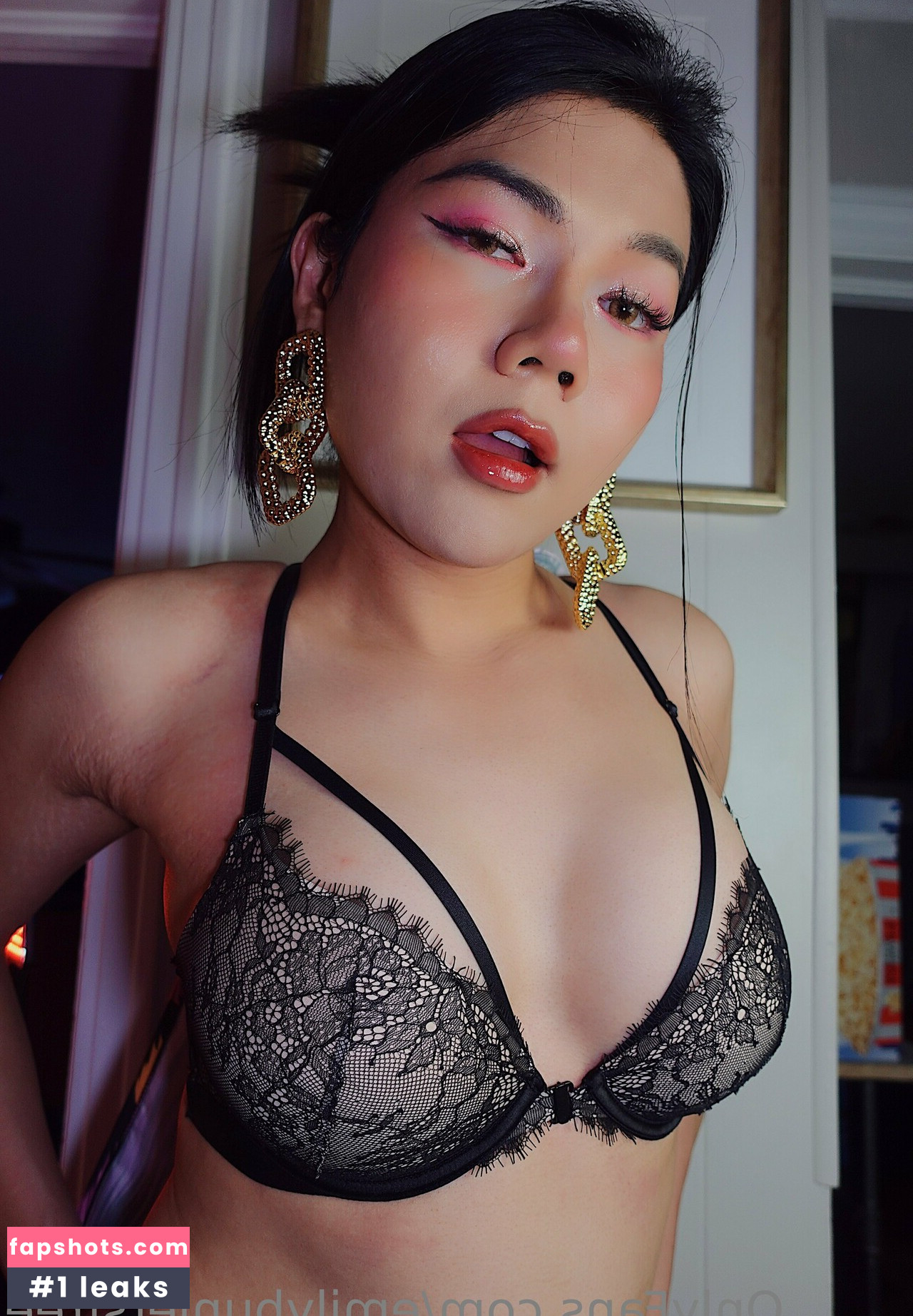 emilybunietsfree gallery photo #14