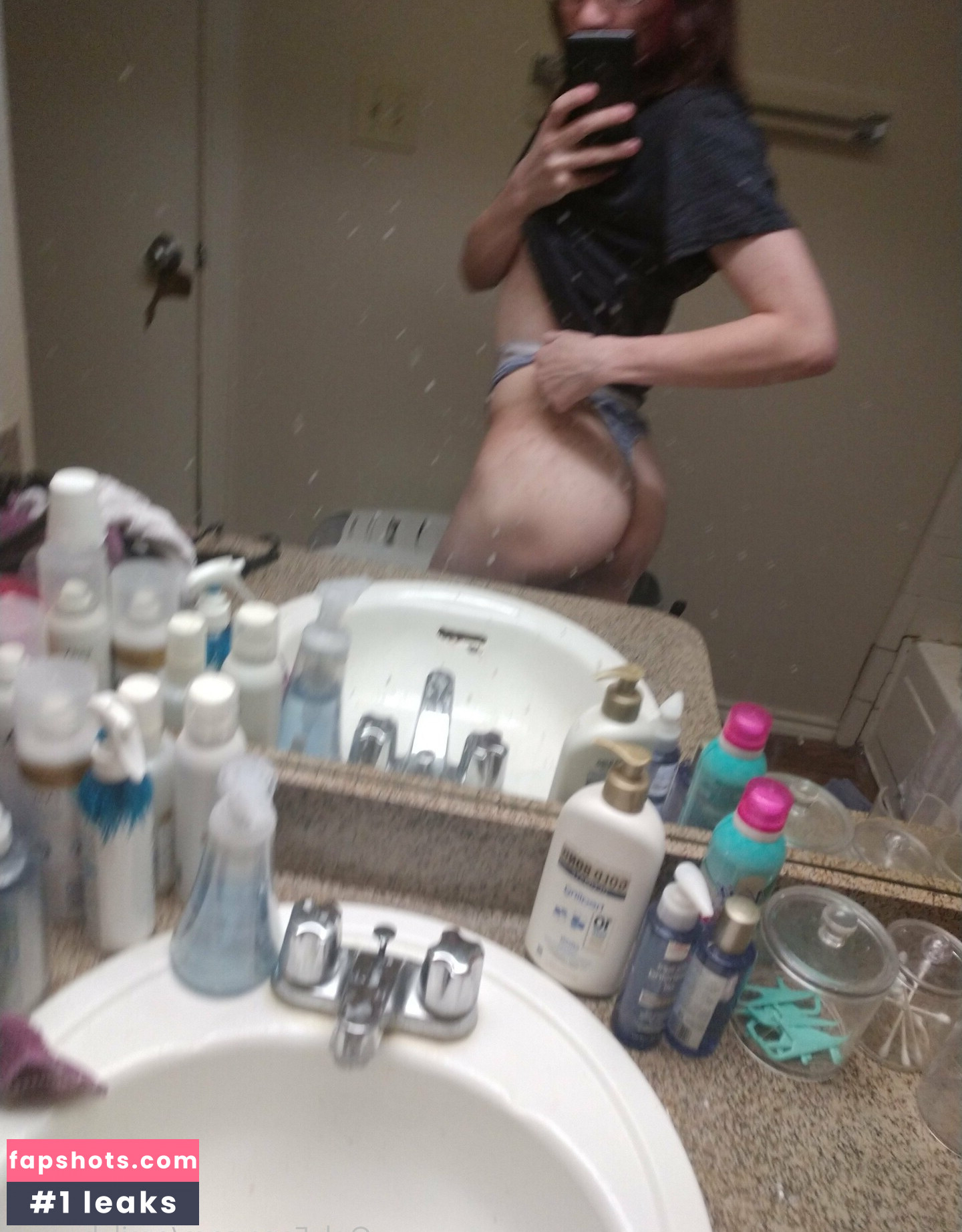 emilybunoof gallery photo #41