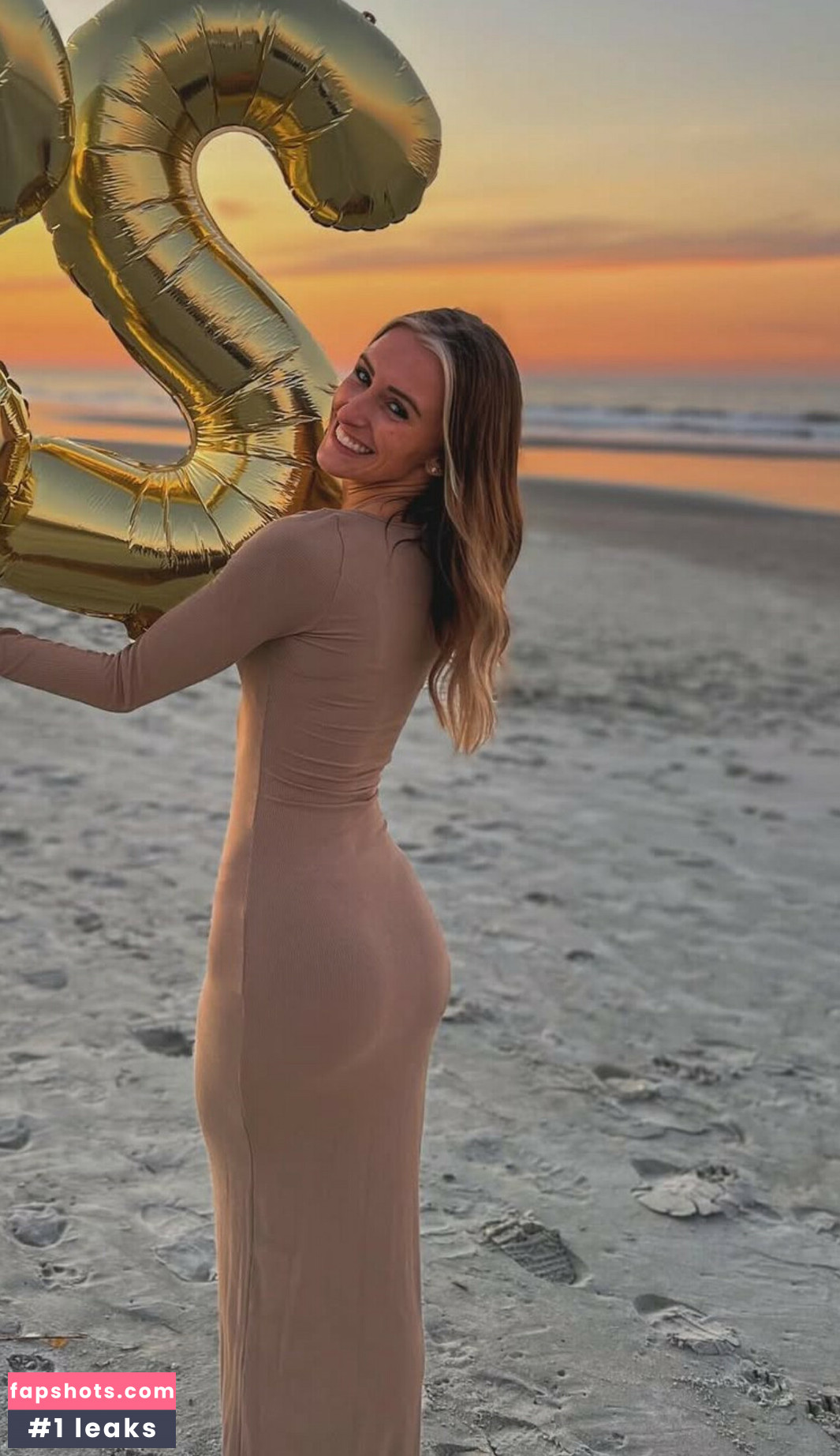 Emilyc22 gallery photo #12