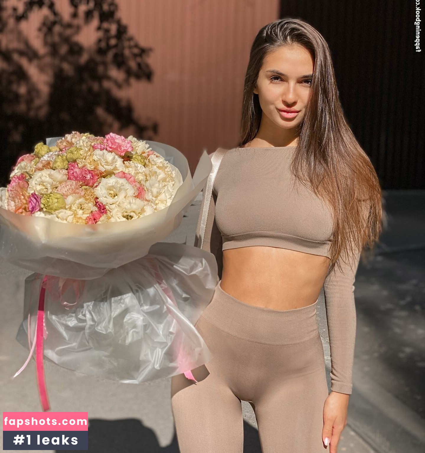 emilyemrata2 gallery photo #4