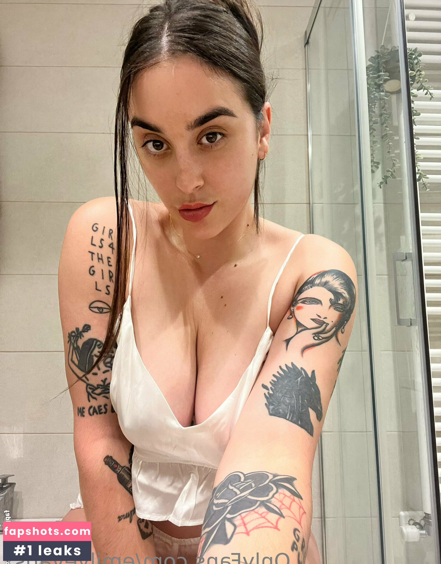 emilyevansx gallery photo #4