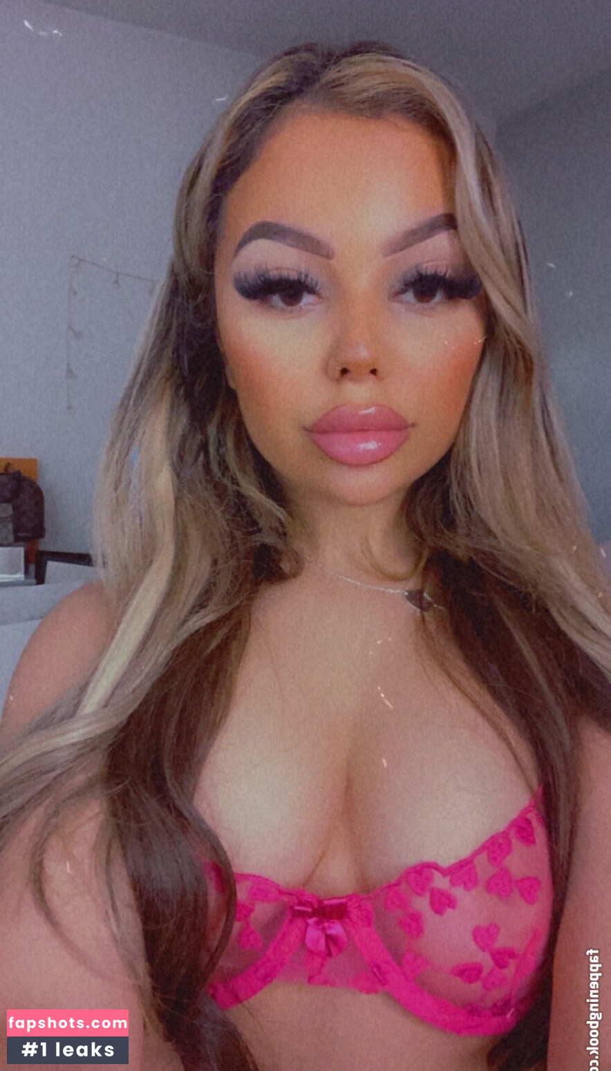 emilyexotics gallery photo #14