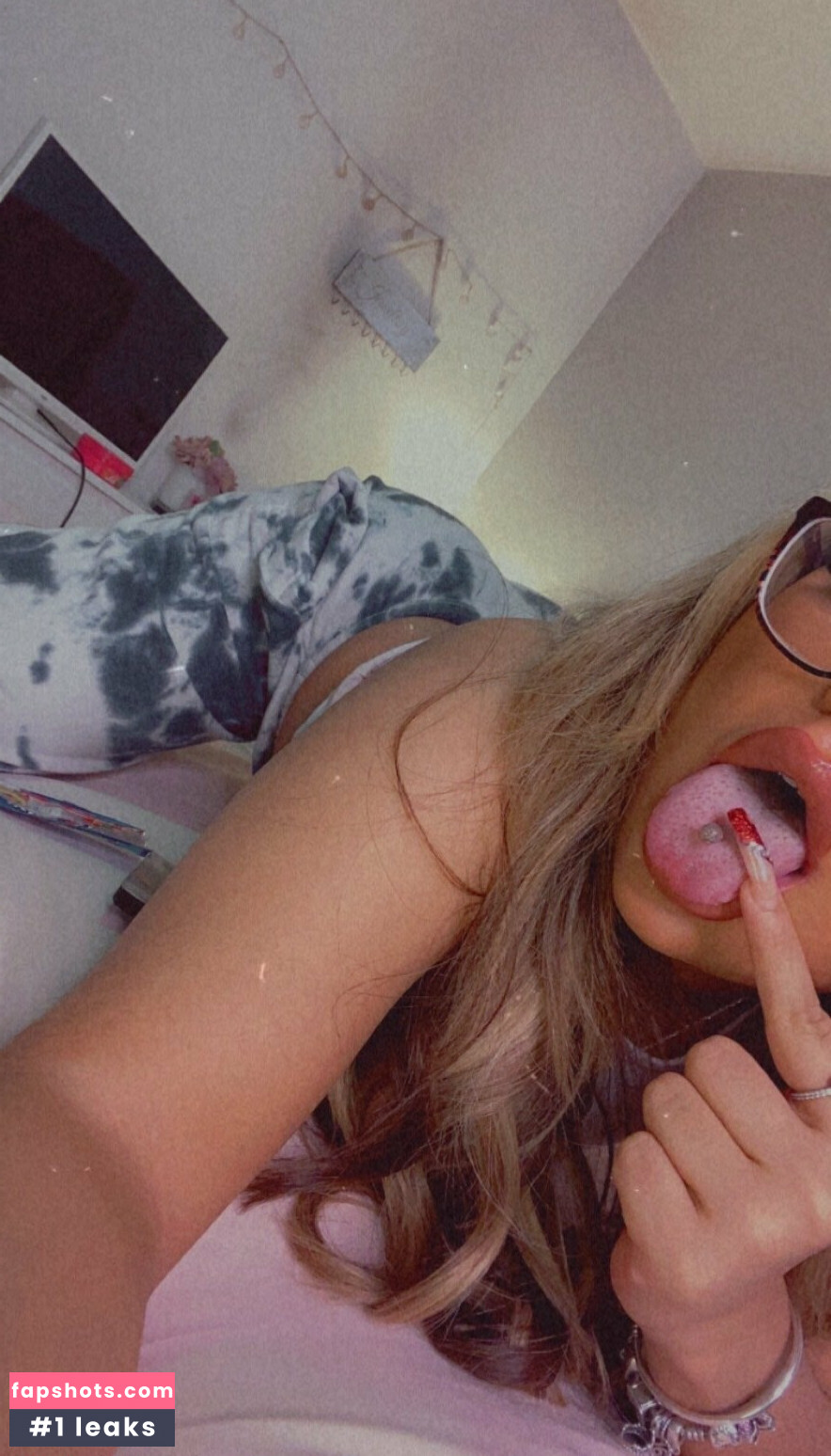 emilyexotics gallery photo #31