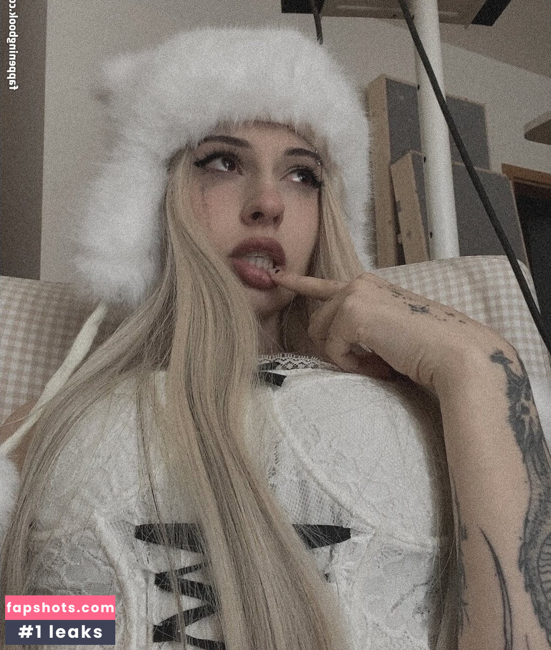 Emilylovexxx gallery photo #5