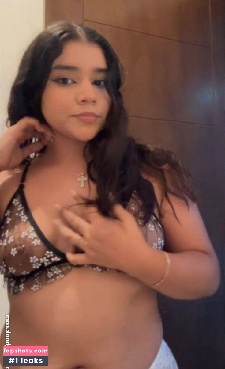 emilyml gallery photo #4