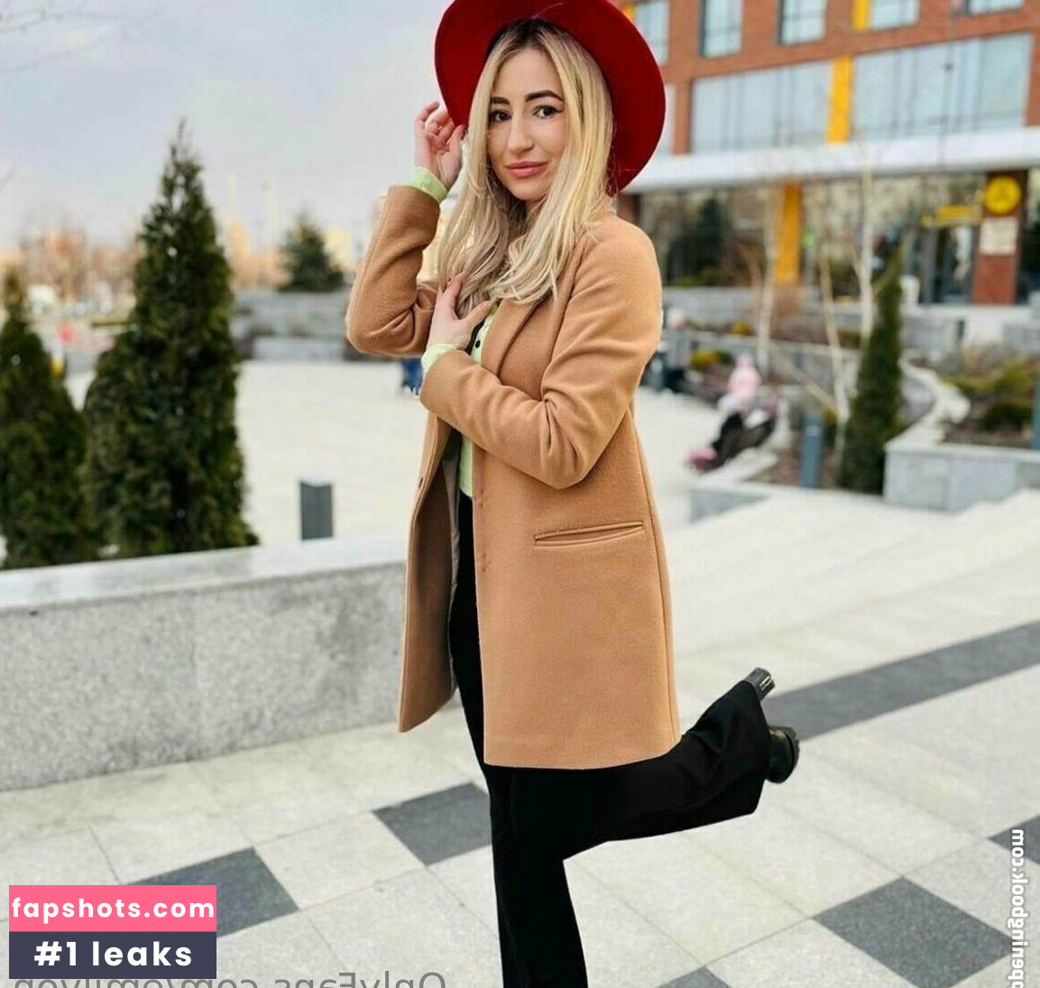 emilyon Filtración Desnuda OnlyFans Foto #2 - Fapshots