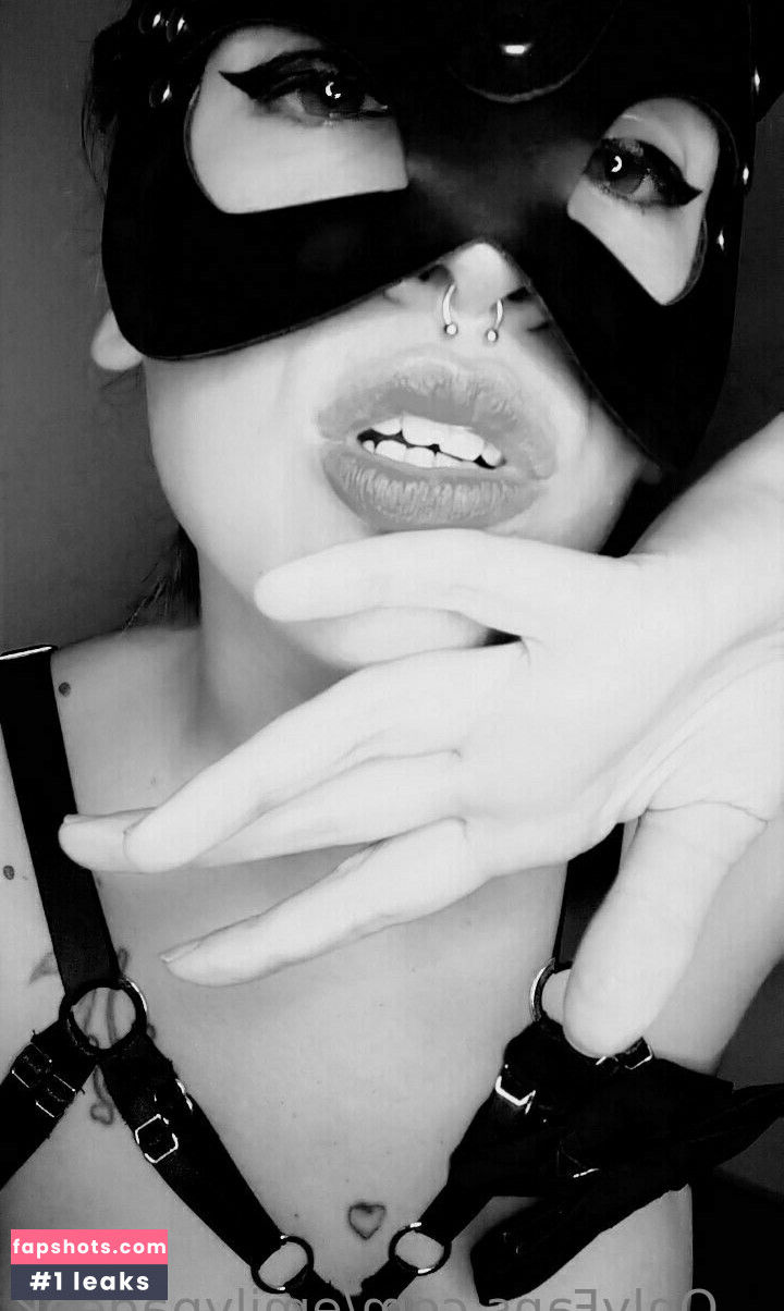 emilypageok gallery photo #3