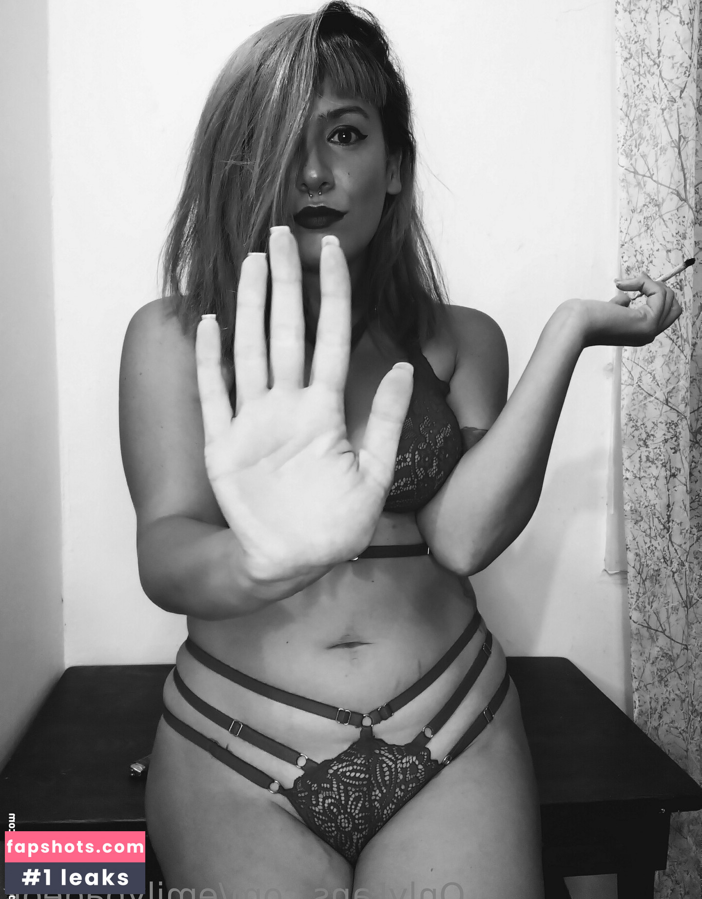 emilypageok gallery photo #4