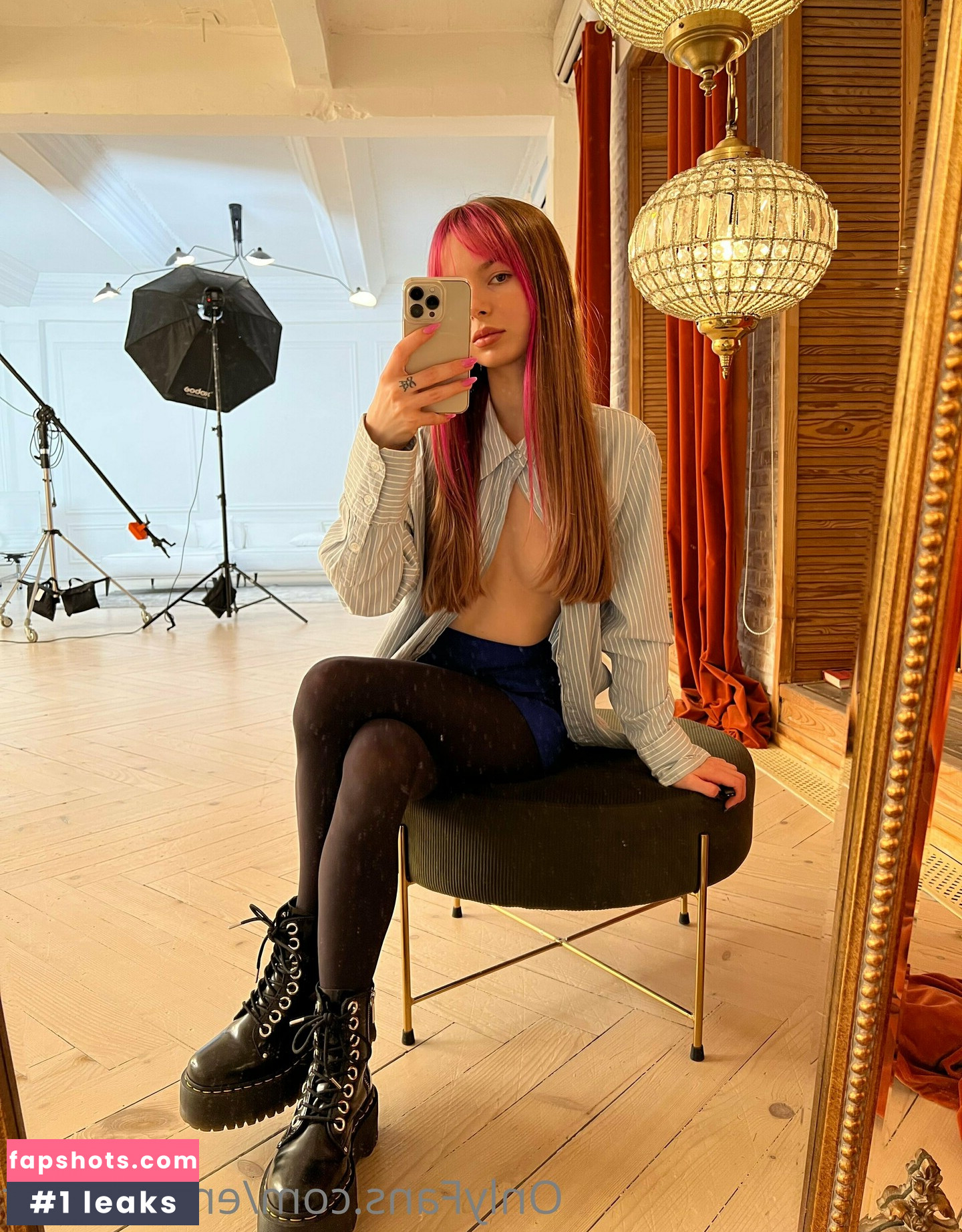 EmilyPoker gallery photo #17