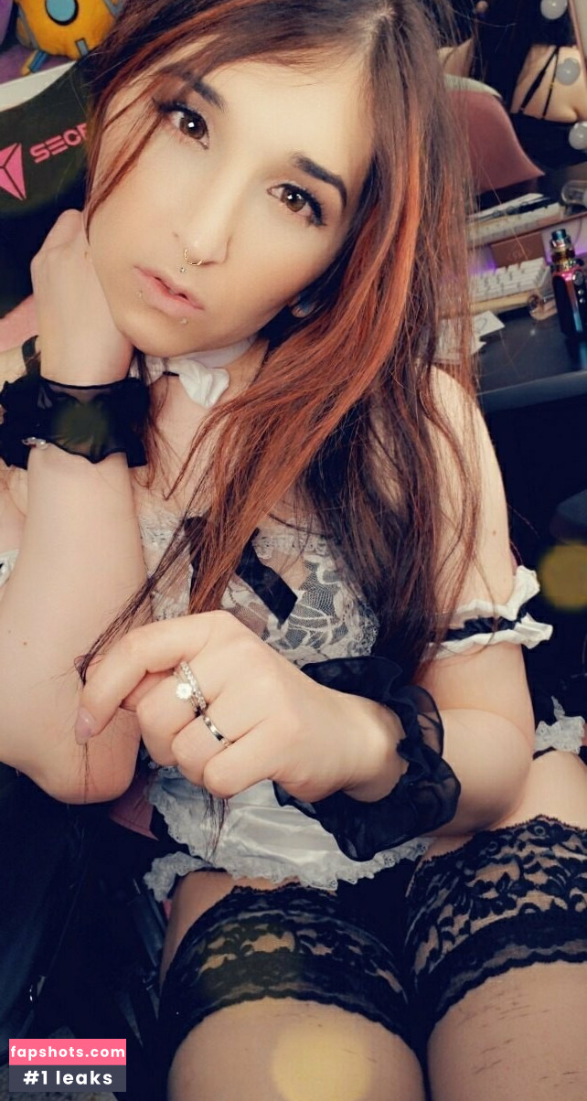 emilyroseiv Filtración Desnuda OnlyFans Foto #2 - Fapshots