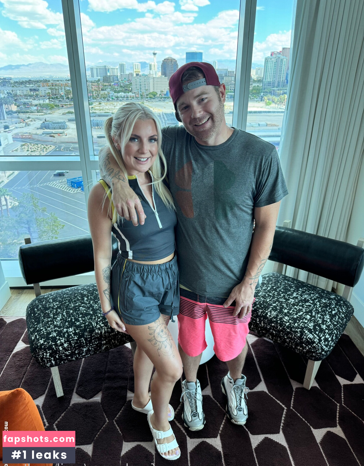 EmilyWalters gallery photo #12